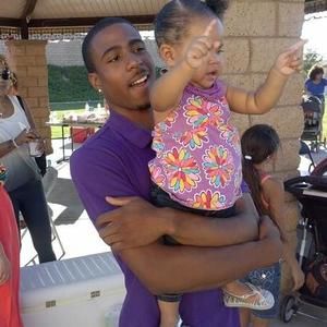 Meet your Posher, Devin